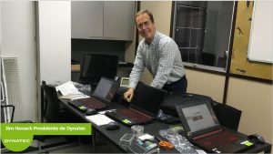 Teletrabajo | Jim Novack, presidente de Dynatec preparando los equipos para trabajar en remoto